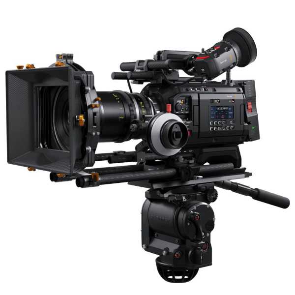 Blackmagic Design URSA Cine 12K LF + EVF Viewfinder Blackmagic Design URSA Cine 12K LF + EVF Viewfinder